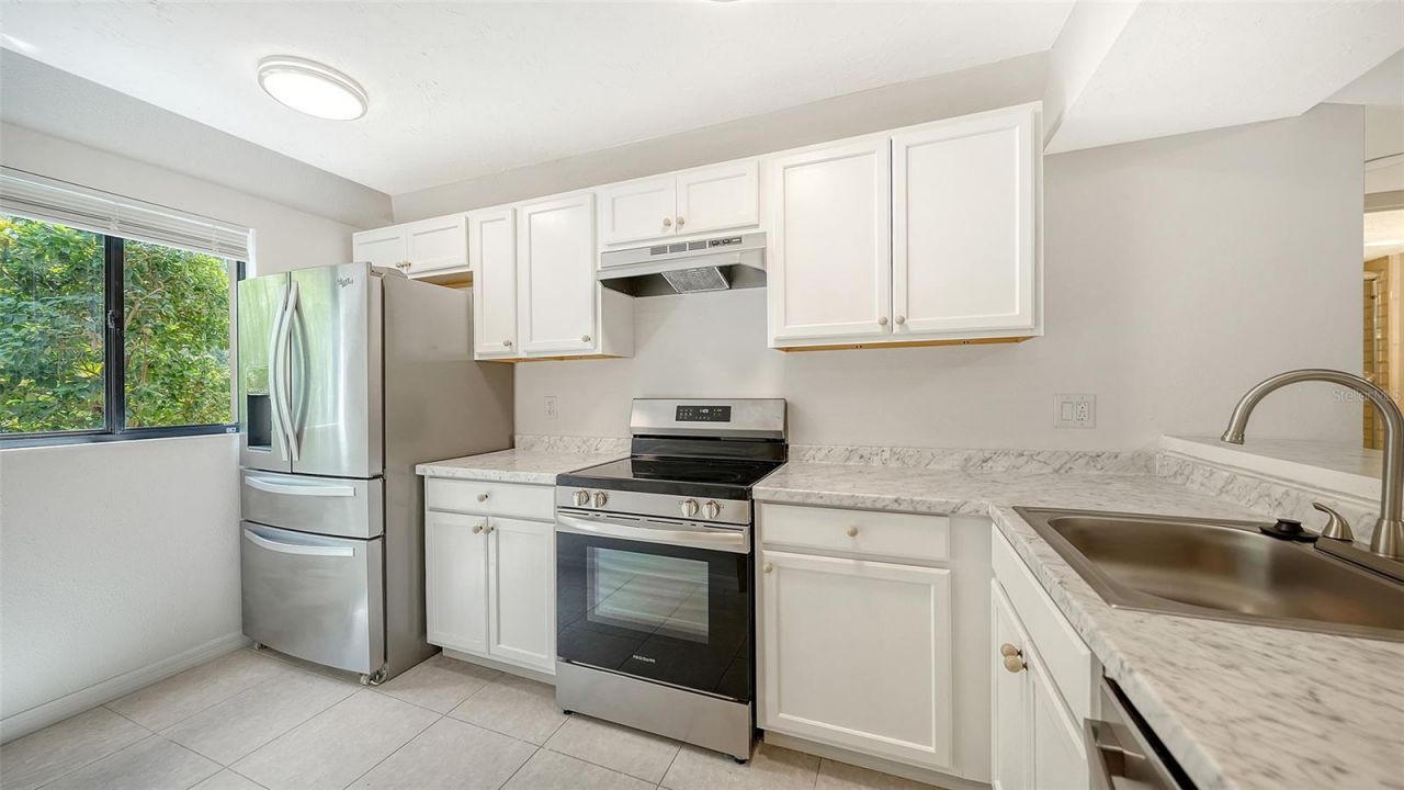 1720 Glenhouse Drive, Unit 326, Sarasota, FL 34231 Photo