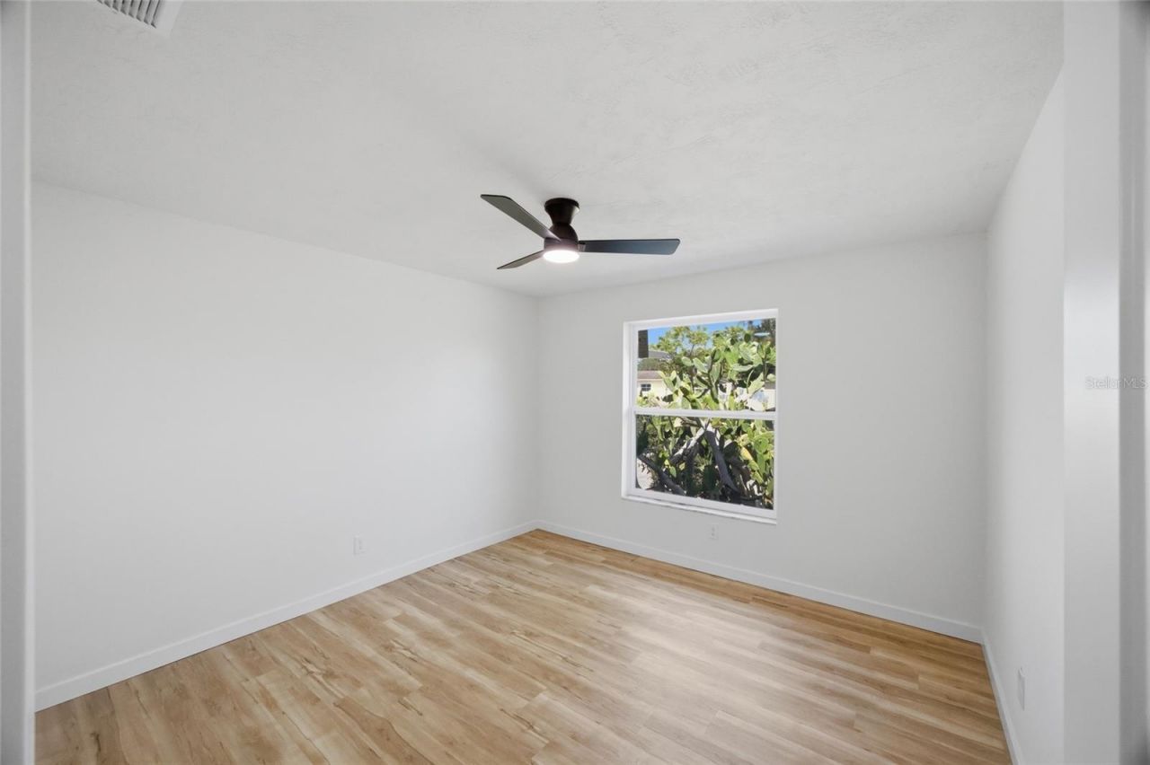 7520 20th Street N, Saint Petersburg, FL 33702 Photo