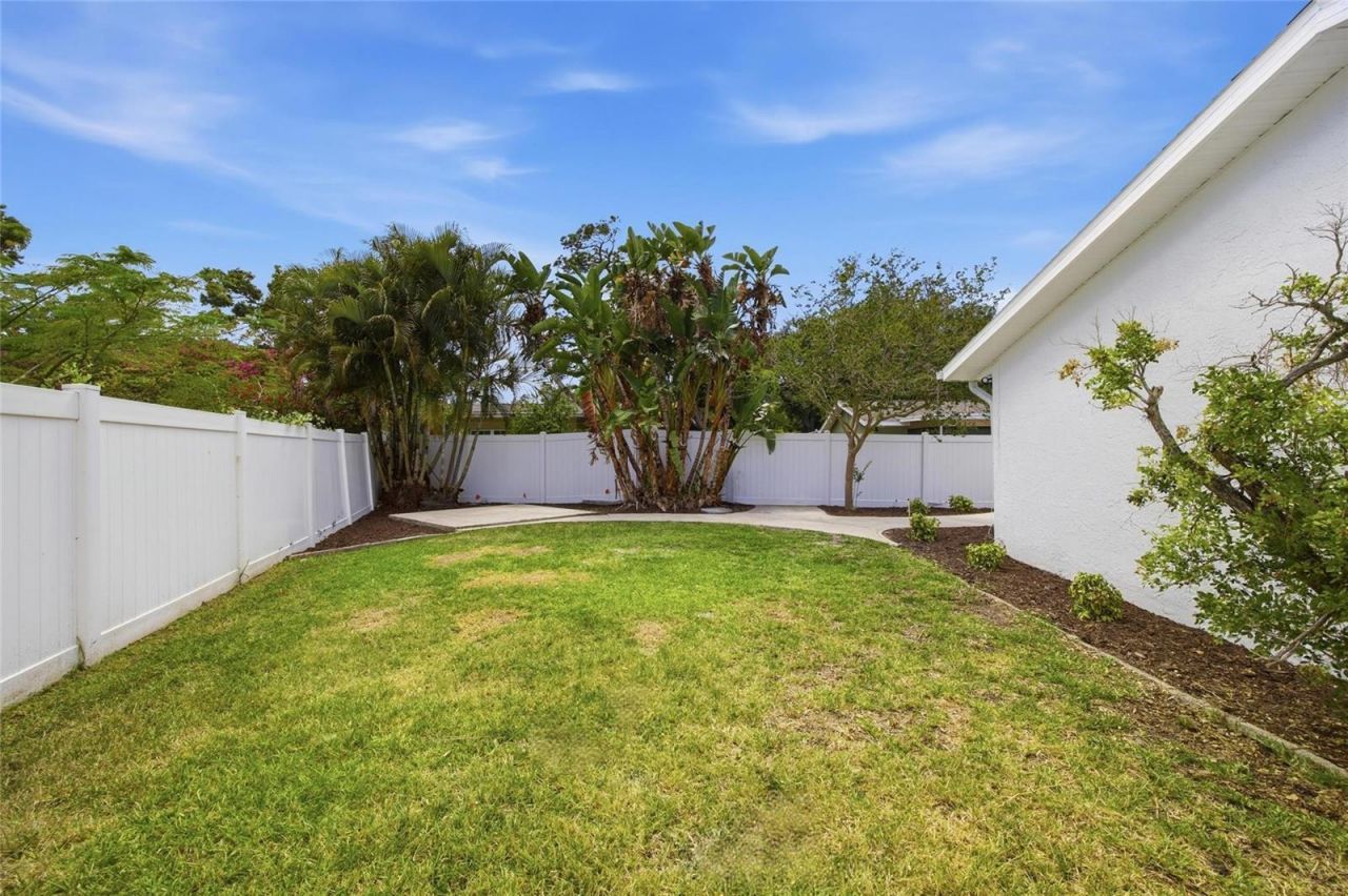 7520 20th Street N, Saint Petersburg, FL 33702 Photo