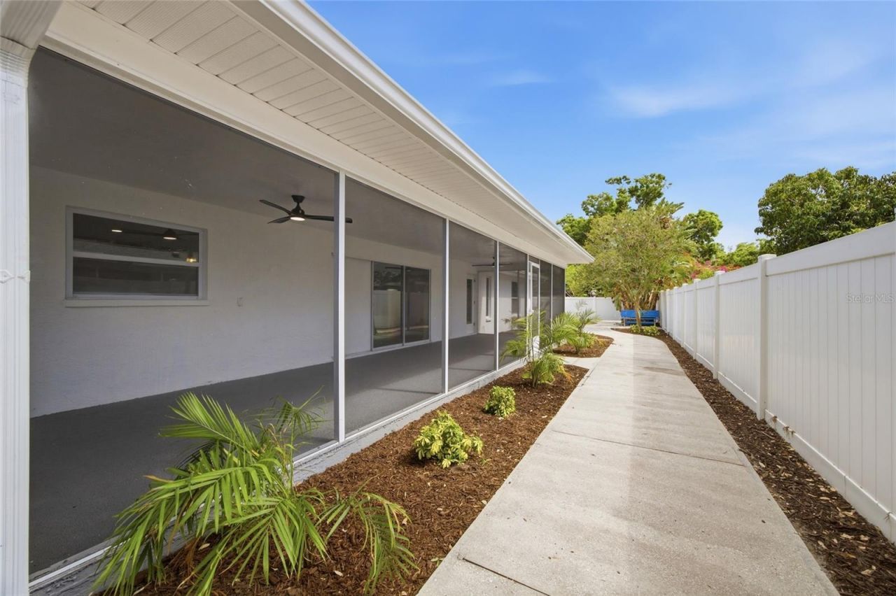 7520 20th Street N, Saint Petersburg, FL 33702 Photo