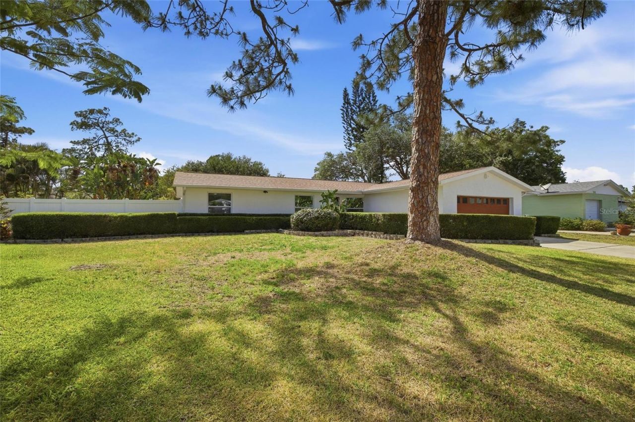 7520 20th Street N, Saint Petersburg, FL 33702 Photo