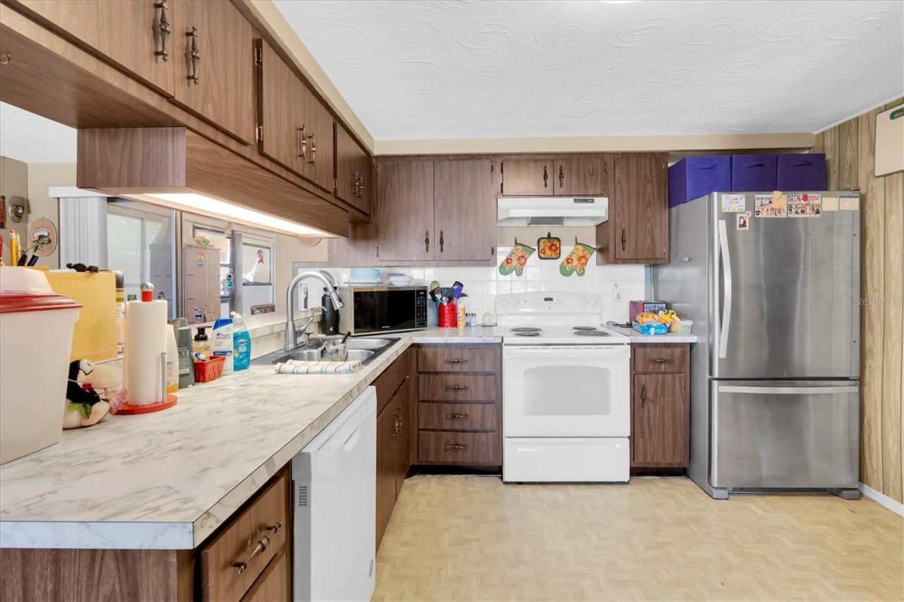 3352 Seffner Drive , Holiday, FL 34691 Photo