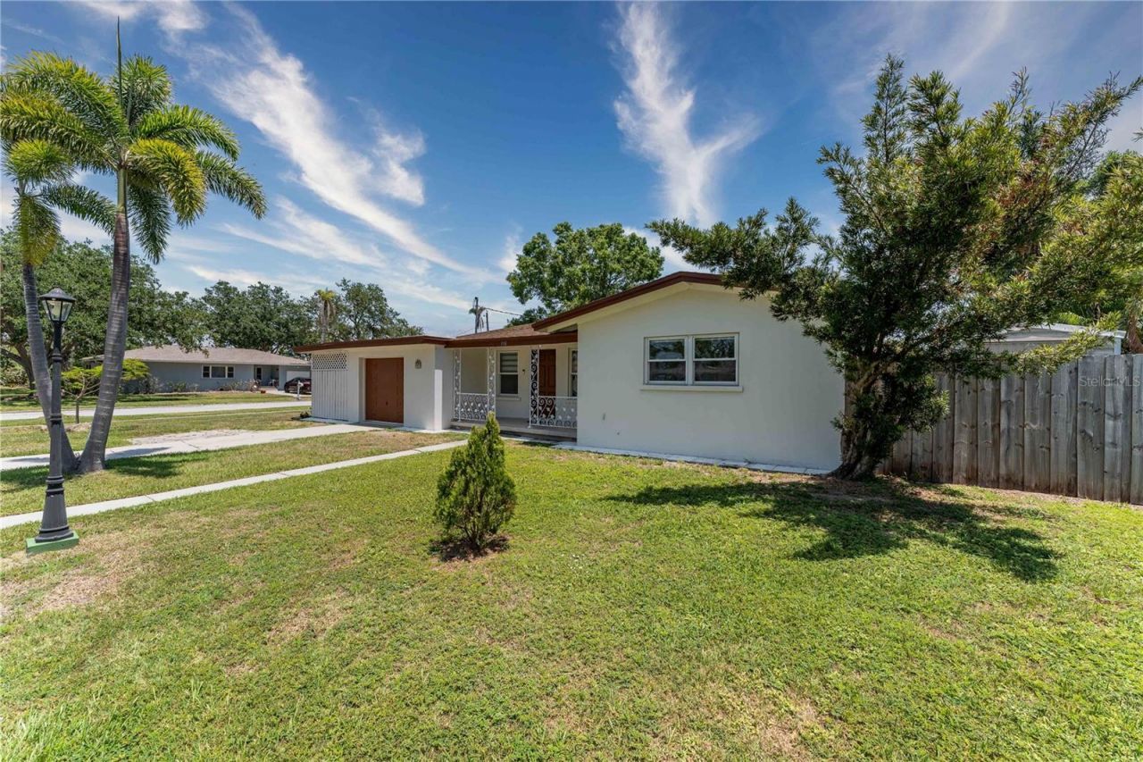 138 Pearl Avenue, Sarasota, FL 34243 Photo