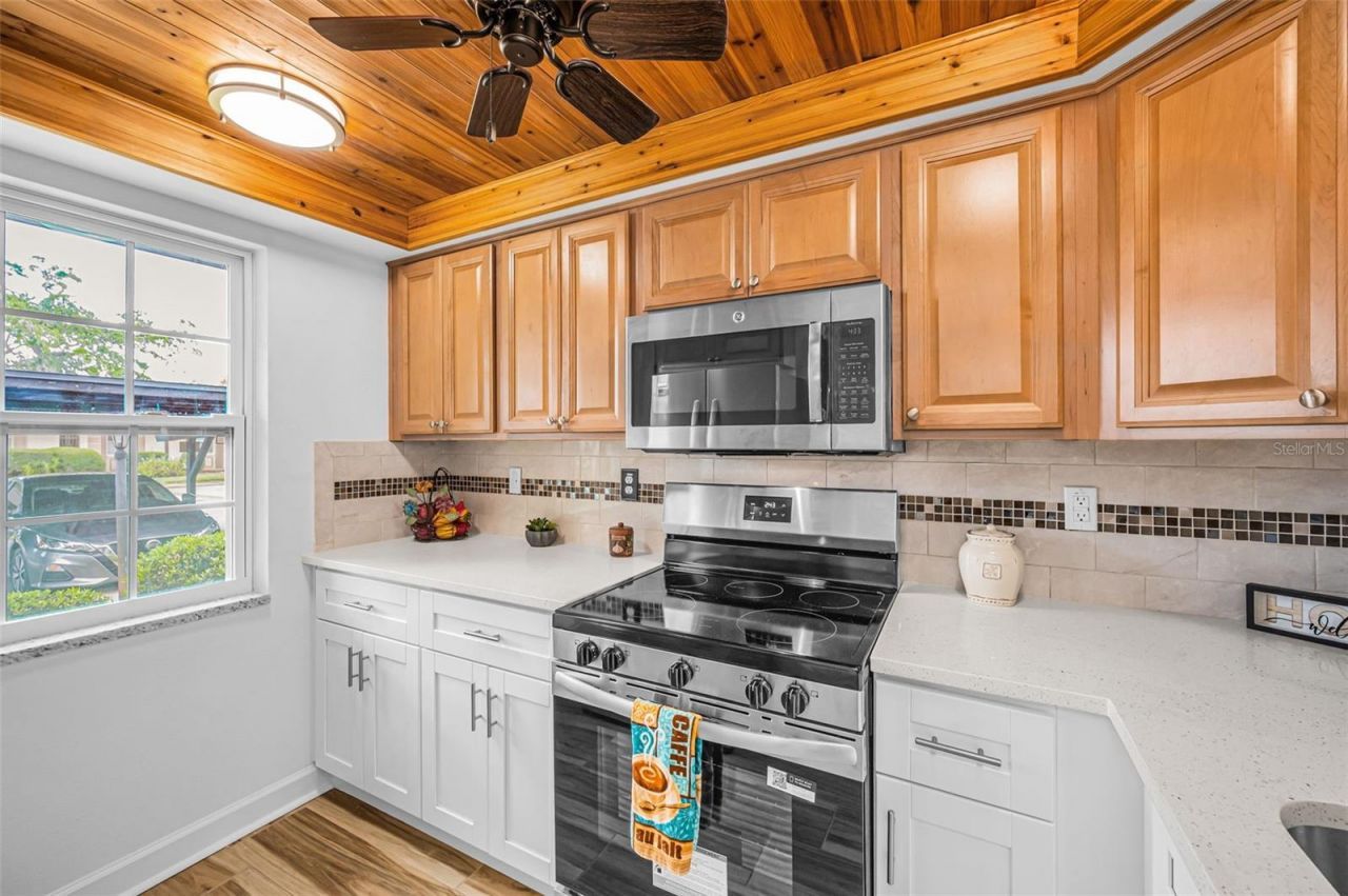 4200 Hampton Drive, Unit 4200, New Port Richey, FL 34652 Photo