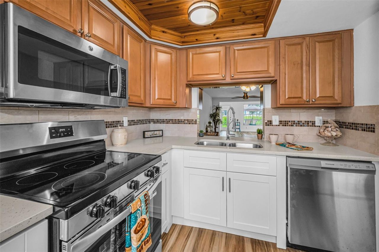 4200 Hampton Drive, Unit 4200, New Port Richey, FL 34652 Photo