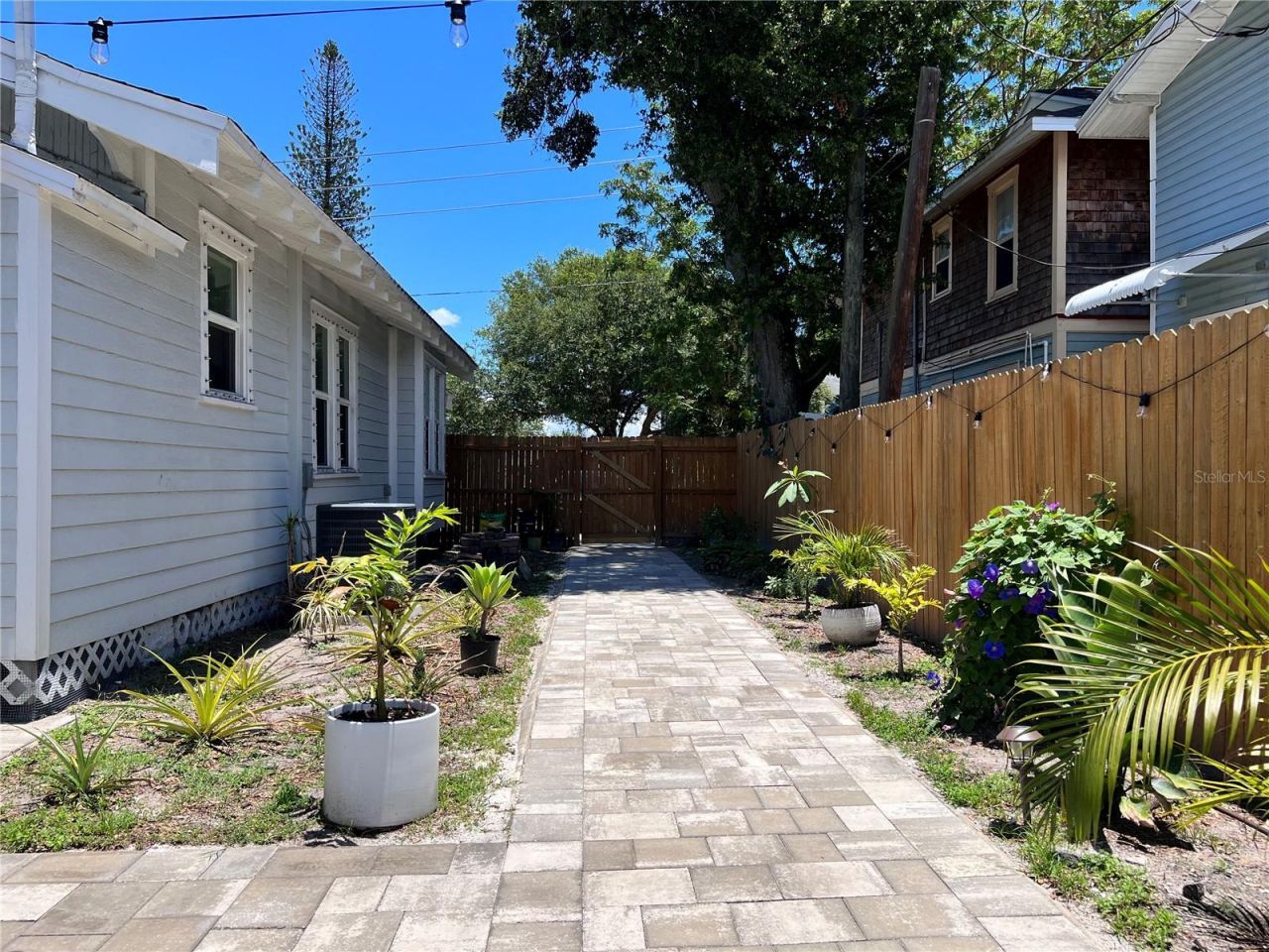 710 14th Street N, Saint Petersburg, FL 33705 Photo
