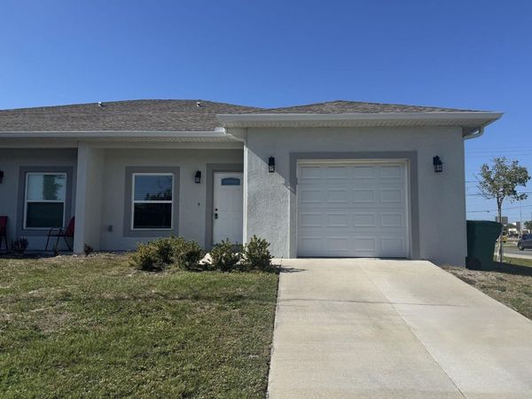 10524 PENDLETON AVENUE , ENGLEWOOD, FL 34224