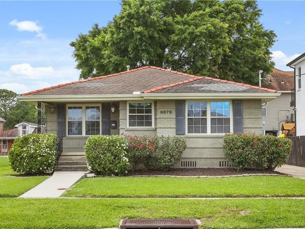 6676 GENERAL HAIG Street, New Orleans, LA 70124