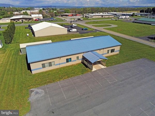 201 SUNSET BOULEVARD E , CHAMBERSBURG, PA 17202