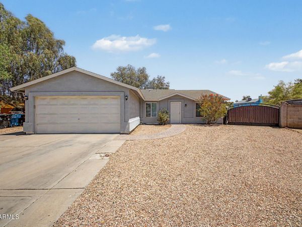 8709 W VERNON Avenue, Phoenix, AZ 85037