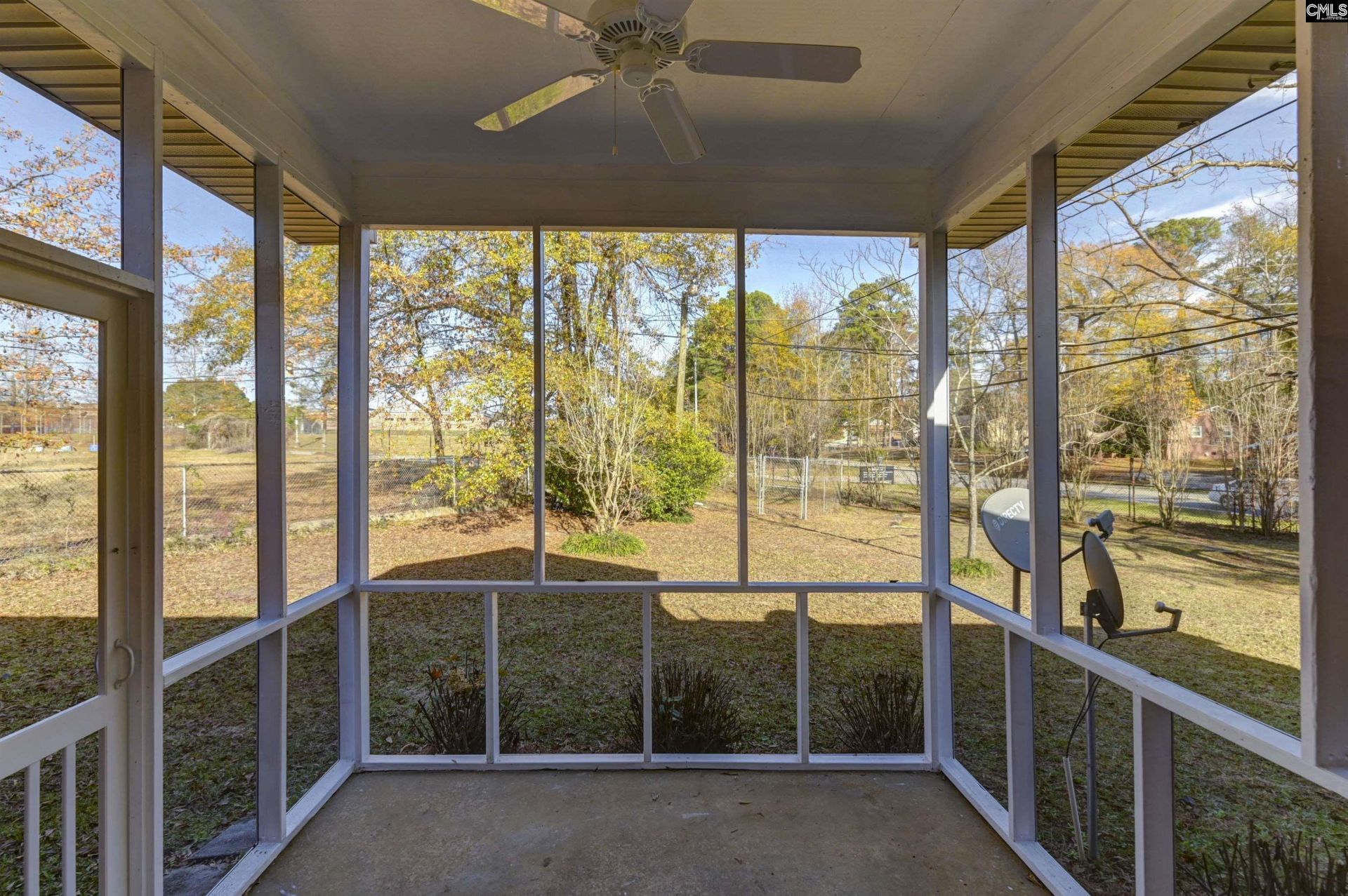 5802 Mcmillan Circle Photo 4