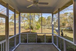 5802 Mcmillan Circle photo 4
