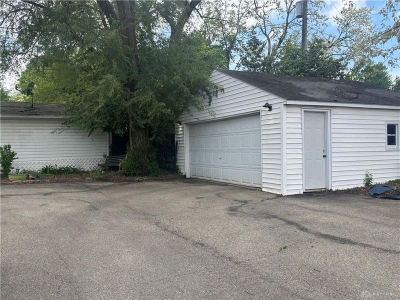 150 S Kensington Place, Springfield, OH 45504 Photo 26