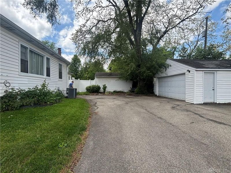 150 S Kensington Place, Springfield, OH 45504 Photo 27