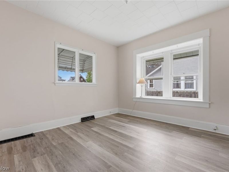 2310 17th Street SW, Akron, OH 44314 Photo 17
