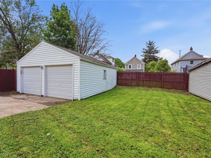 2310 17th Street SW, Akron, OH 44314 Photo 33