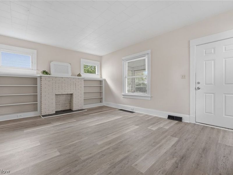 2310 17th Street SW, Akron, OH 44314 Photo 5