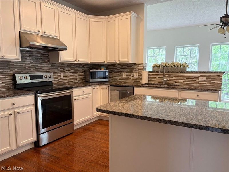 4582 Devereux Drive , Copley, OH 44321 Photo 9