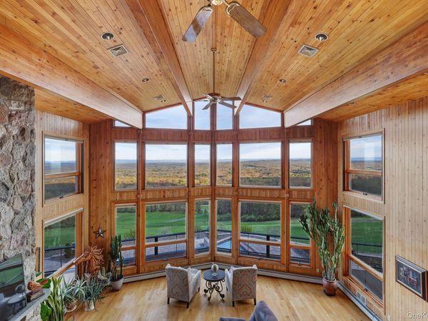 523 Old Mountain Road , Middletown, NY 10963