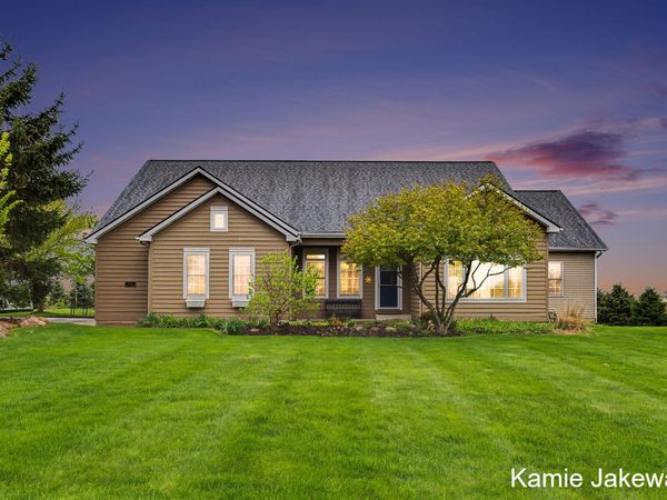 5093 Clear Ridge Drive, Ada, MI 49301