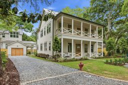 677 Ferry Street photo 4