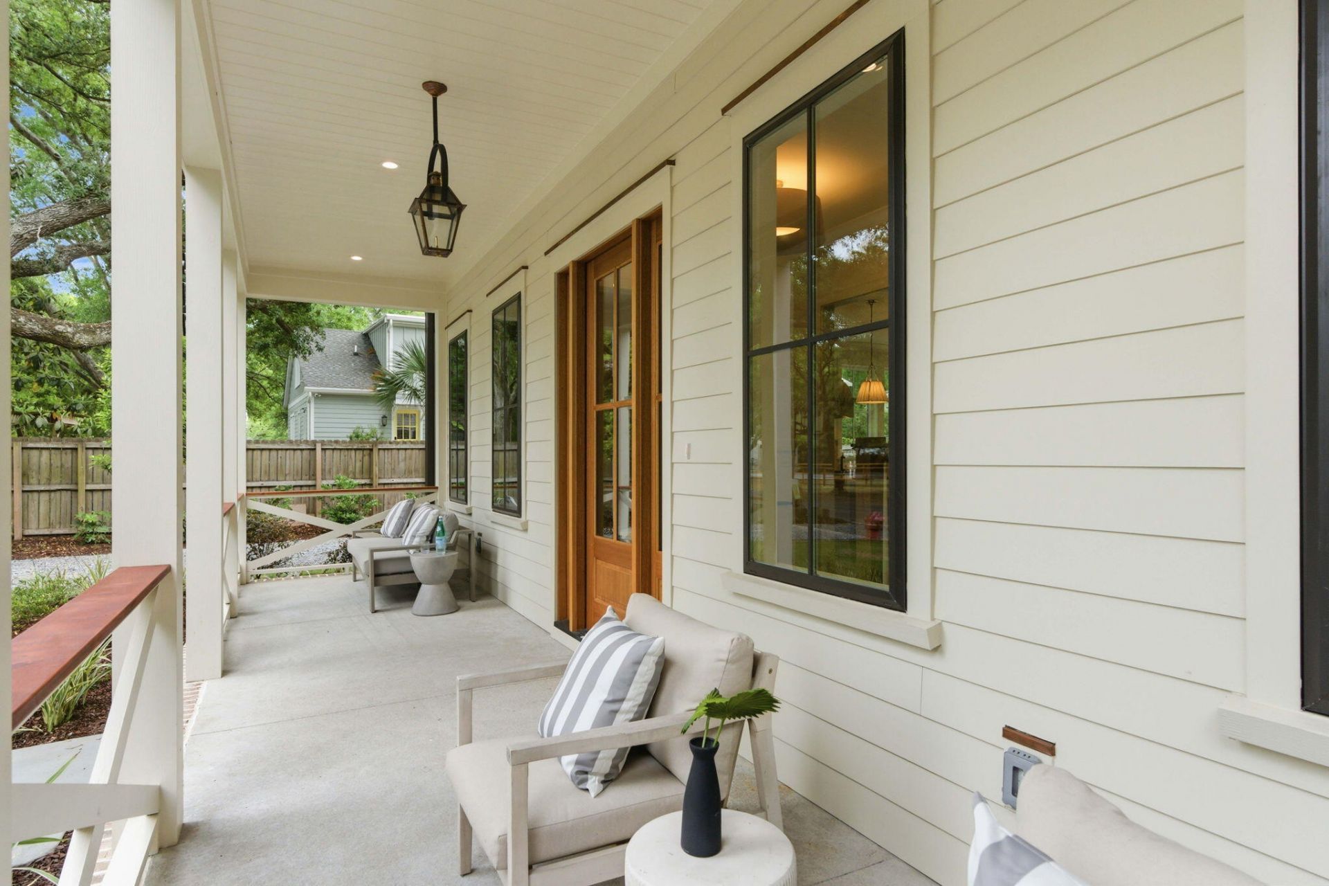 677 Ferry Street Photo 3
