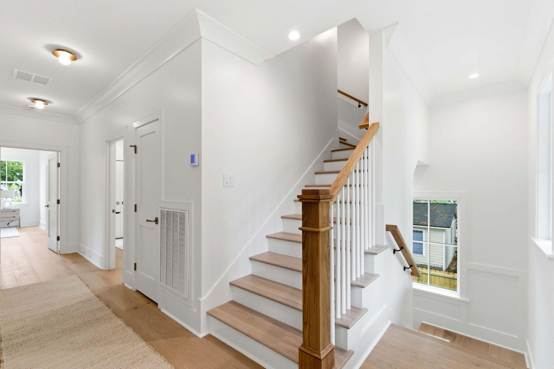 677 Ferry Street Photo 47