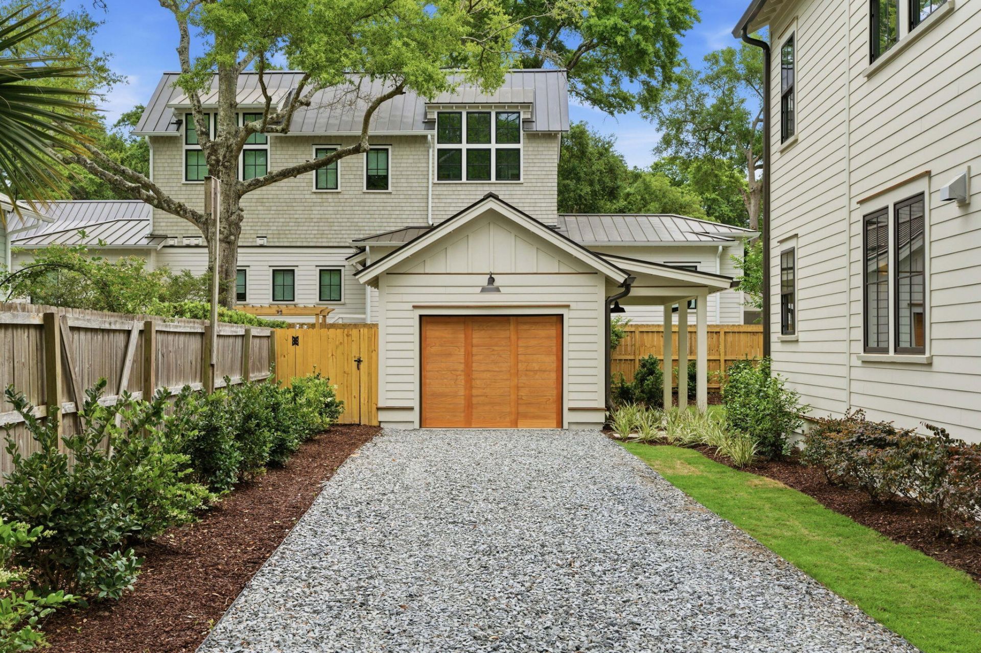 677 Ferry Street Photo 56