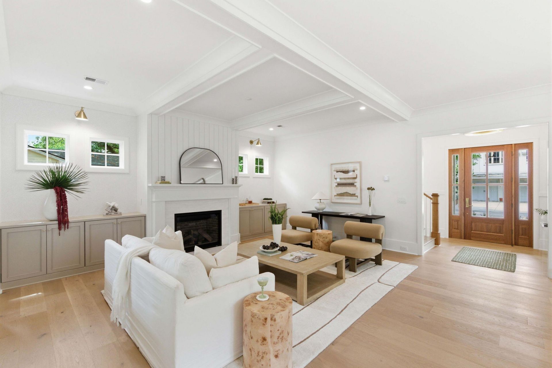 677 Ferry Street Photo 7