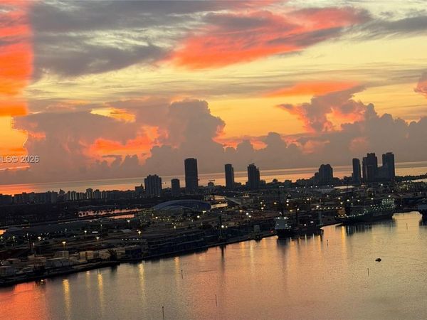 300 Biscayne Blvd Way, Unit 3503C, Miami, FL 33131