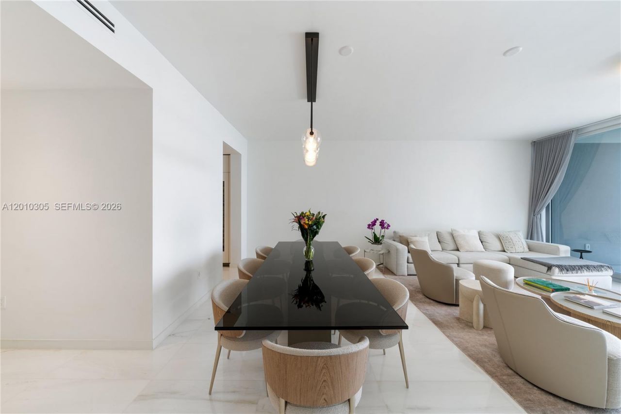 300 Biscayne Blvd Way, Unit 3503C, Miami, FL 33131 Photo