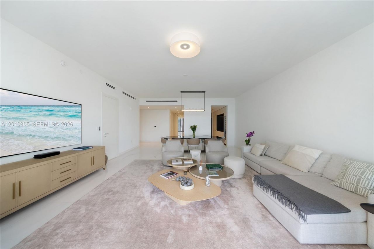 300 Biscayne Blvd Way, Unit 3503C, Miami, FL 33131 Photo