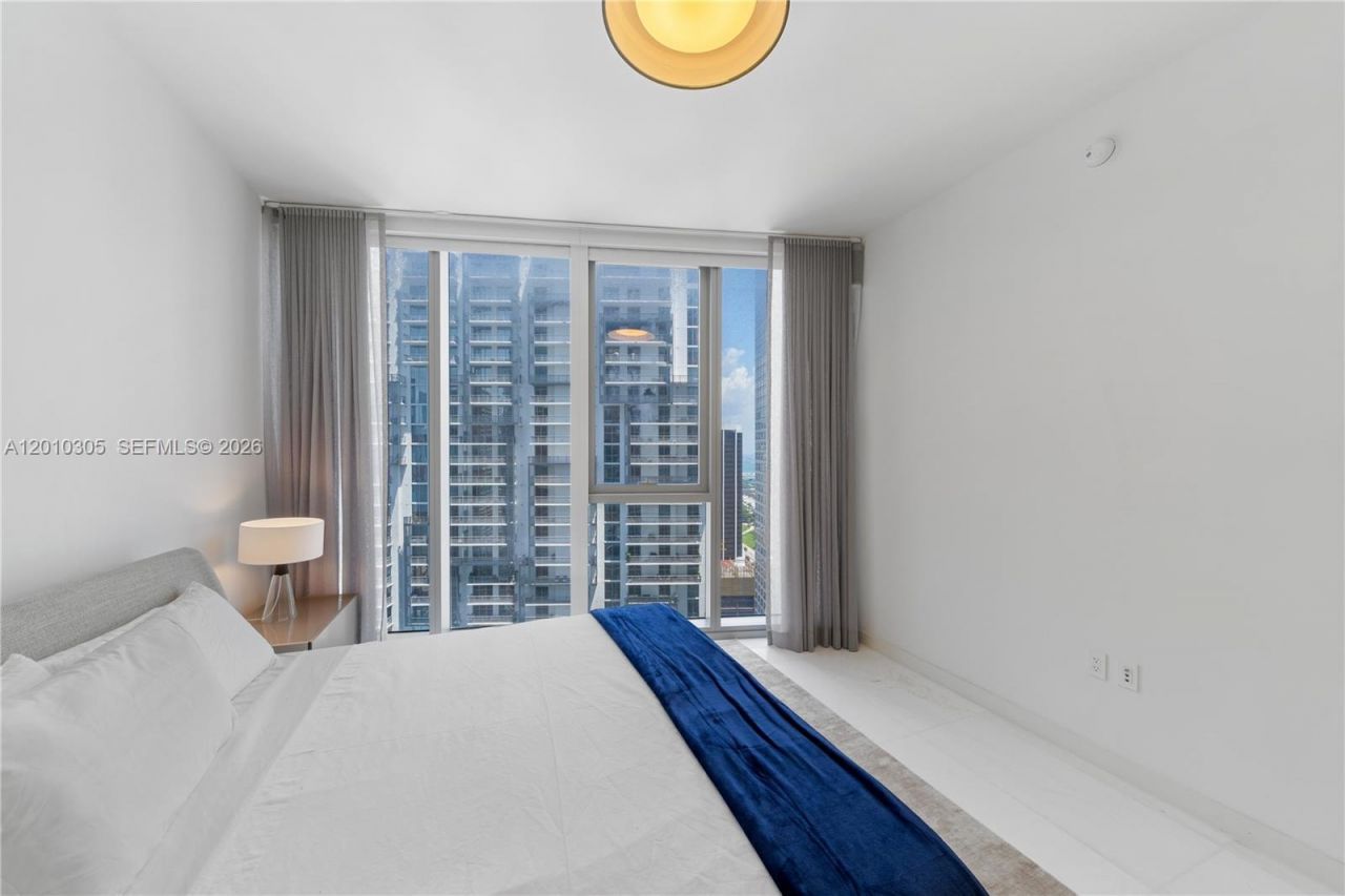 300 Biscayne Blvd Way, Unit 3503C, Miami, FL 33131 Photo