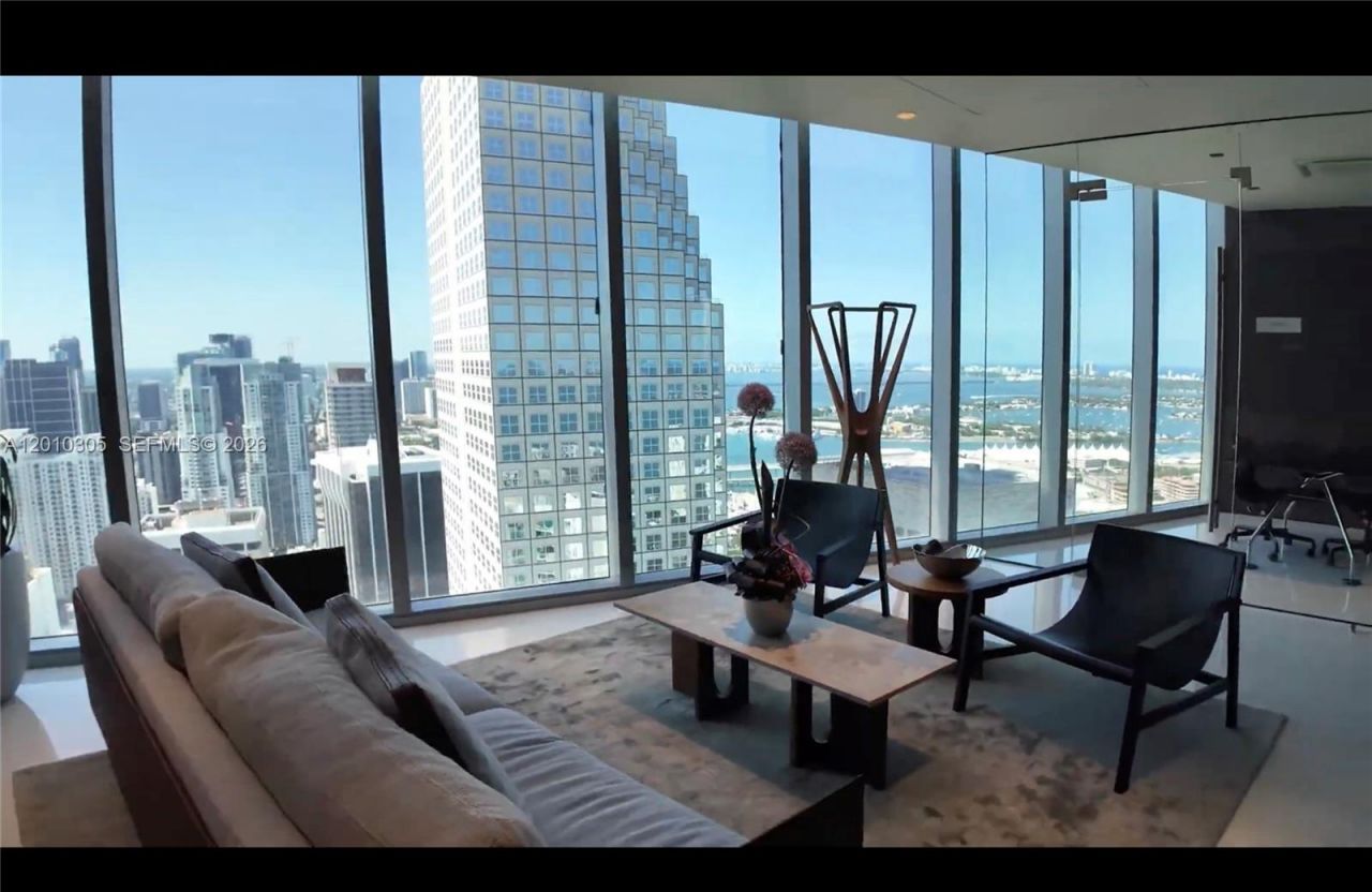 300 Biscayne Blvd Way, Unit 3503C, Miami, FL 33131 Photo