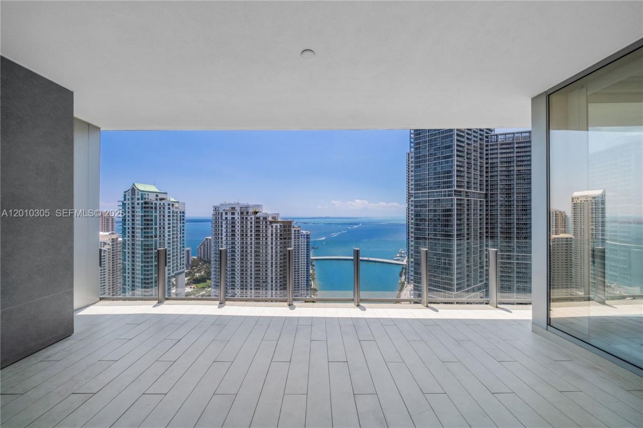 300 Biscayne Blvd Way, Unit 3503C, Miami, FL 33131 Photo