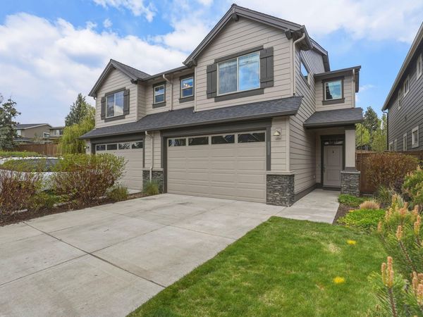 20724 Sierra Drive, Bend, OR 97701