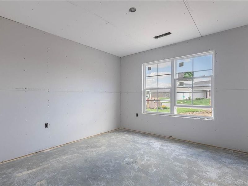 137 Pebble Creek Drive, Eaton, OH 45320 Photo 11