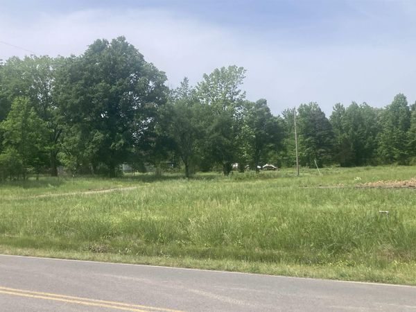 168 S Church St. , Vilonia, AR 72173