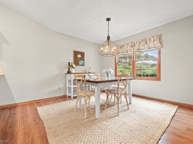 392 Maplewood Drive, Alliance, OH 44601 Photo 14