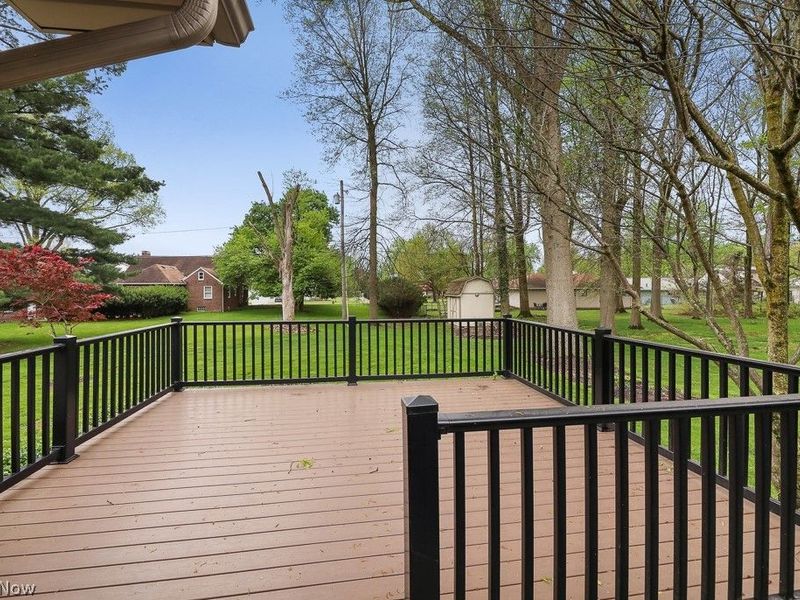 392 Maplewood Drive, Alliance, OH 44601 Photo 40