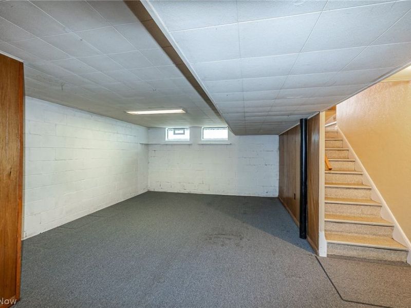 9609 Alexander Road, Garfield Heights, OH 44125 Photo 20