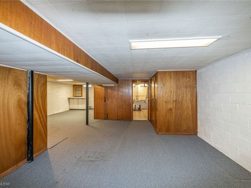 9609 Alexander Road, Garfield Heights, OH 44125 Photo 21