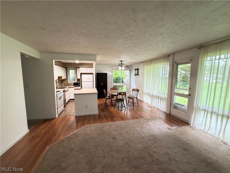 10408 N Church Drive, Unit 420, Parma Heights, OH 44130 Photo 4