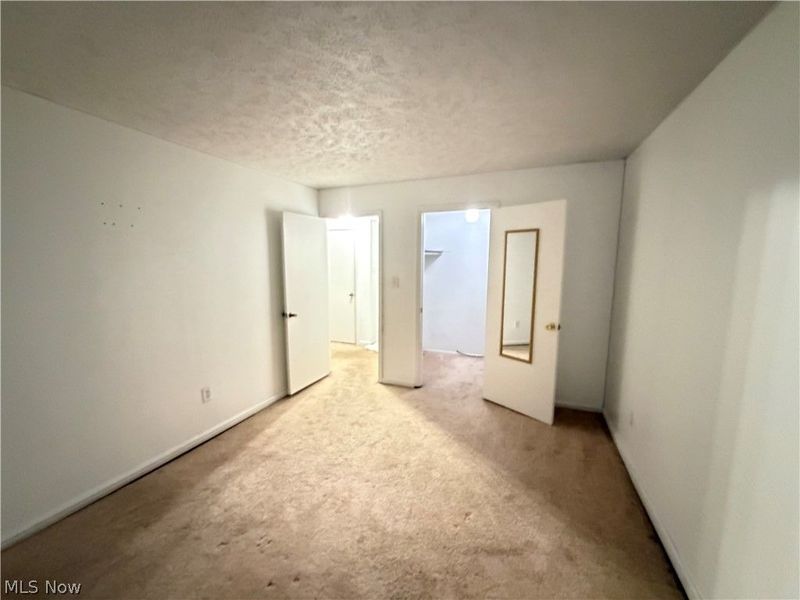 10408 N Church Drive, Unit 420, Parma Heights, OH 44130 Photo 8