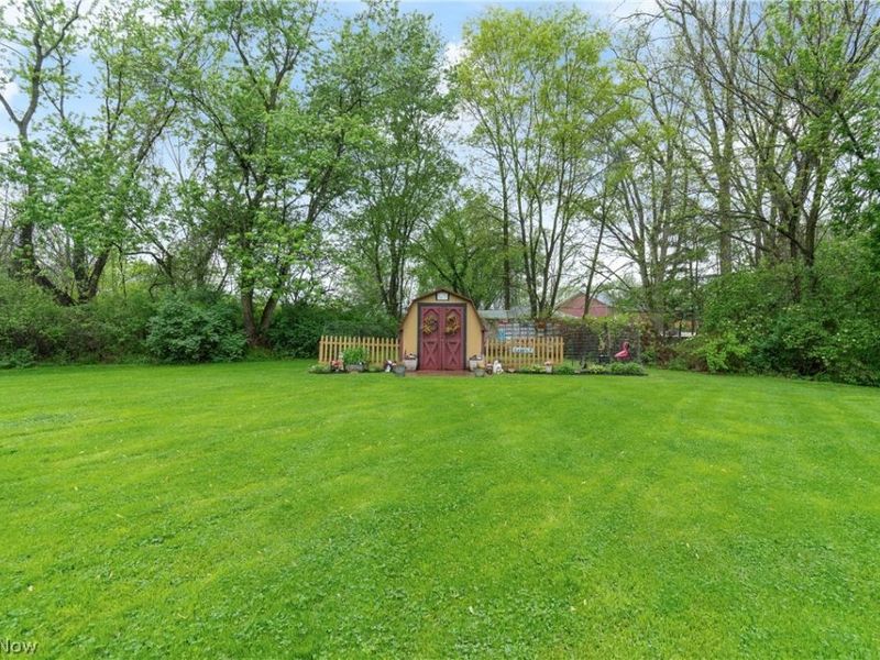 1057 Tremont Avenue NE, East Canton, OH 44730 Photo 30