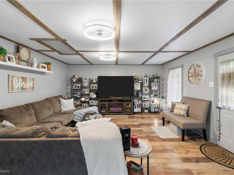 1057 Tremont Avenue NE, East Canton, OH 44730 Photo 7