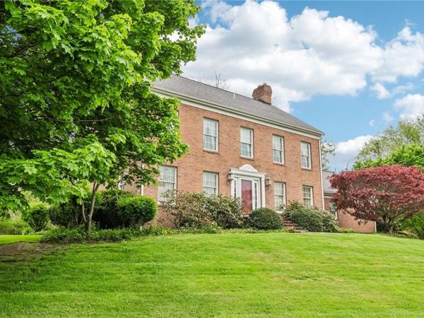 355 James St , New Wilmington, PA 16142