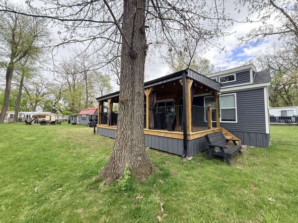 5-81 Woodhaven Lakes , Sublette, IL 61367