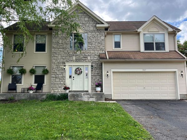 947 Glyn Dennis Drive , Newark, OH 43055