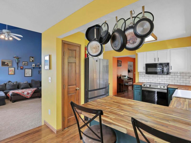 947 Glyn Dennis Drive, Newark, OH 43055 Photo 13